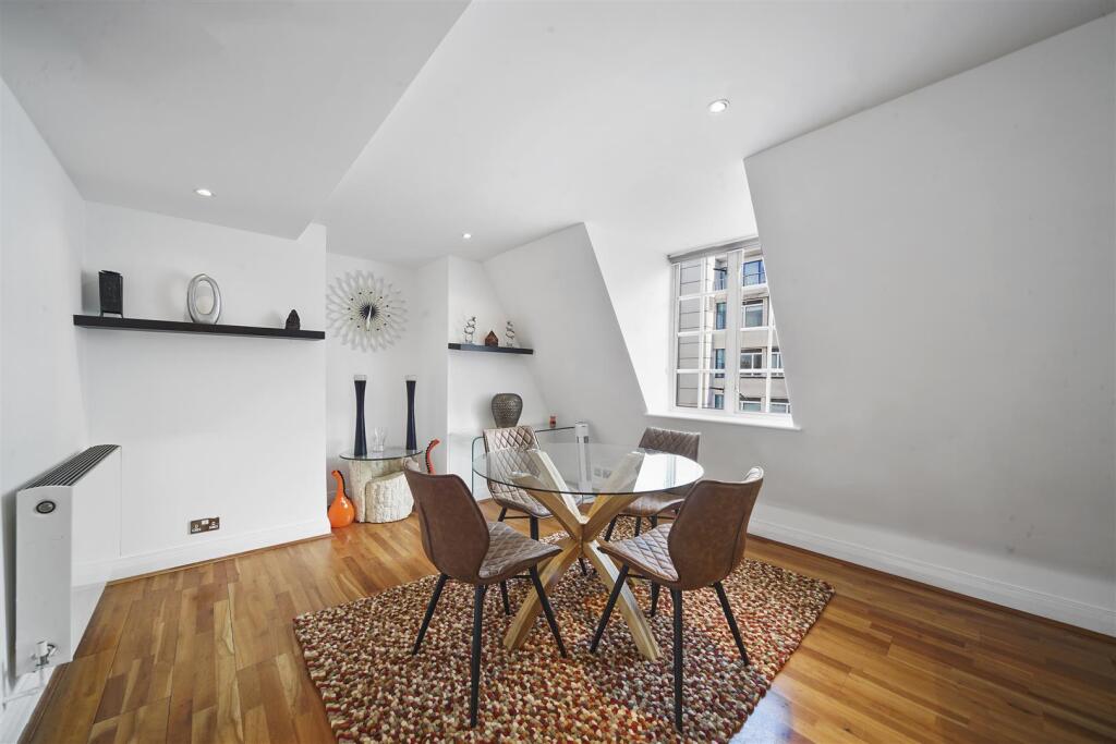 Apartment in London - View 4