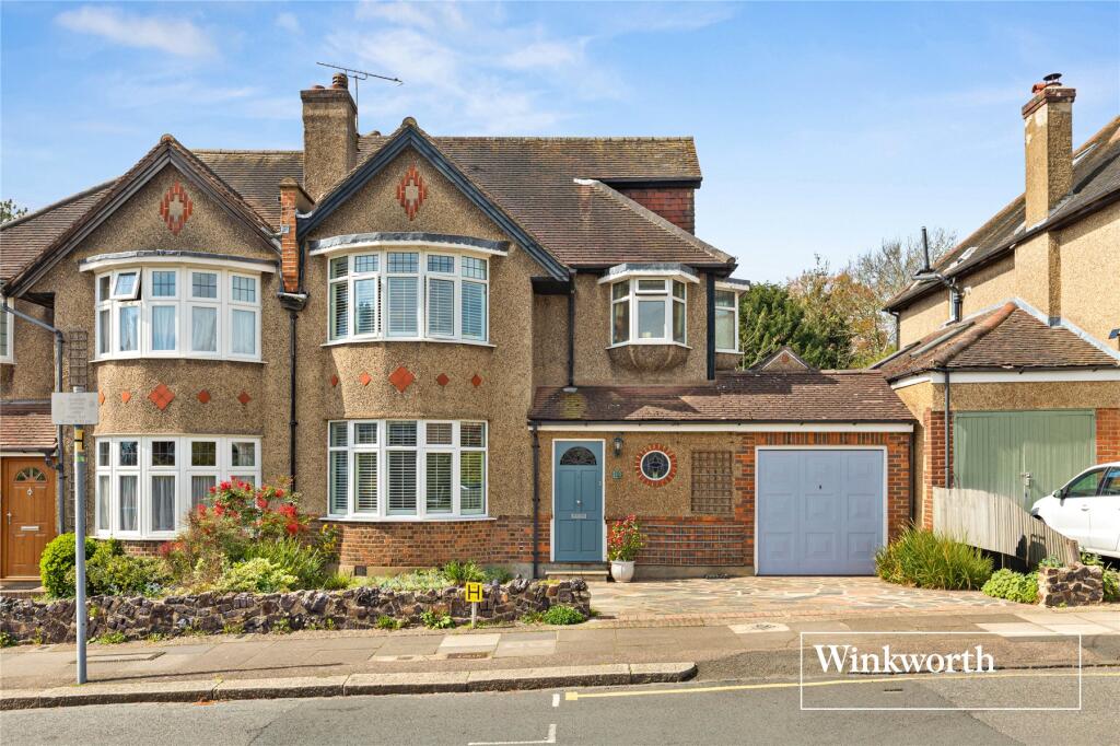 Main image of property: Hillside Gardens, High Barnet, EN5