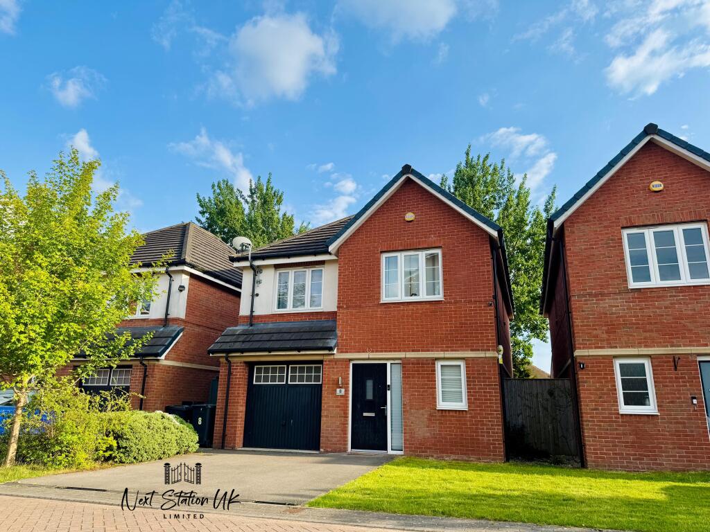 Main image of property: Rosebank Close, Leeds,