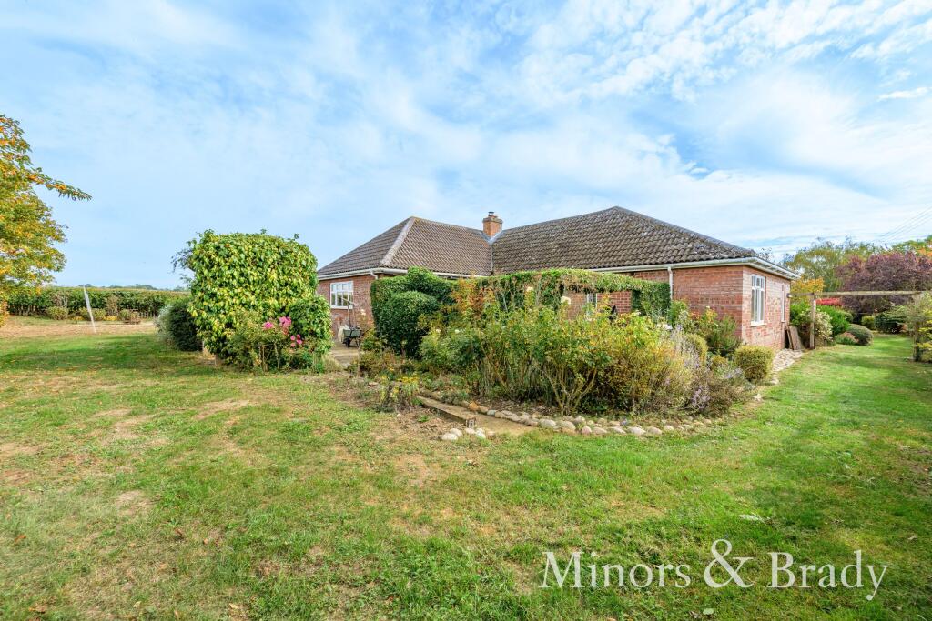 House in Ipswich - View 2