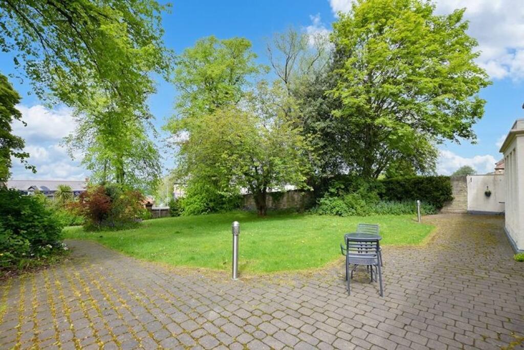 Property photo 10
