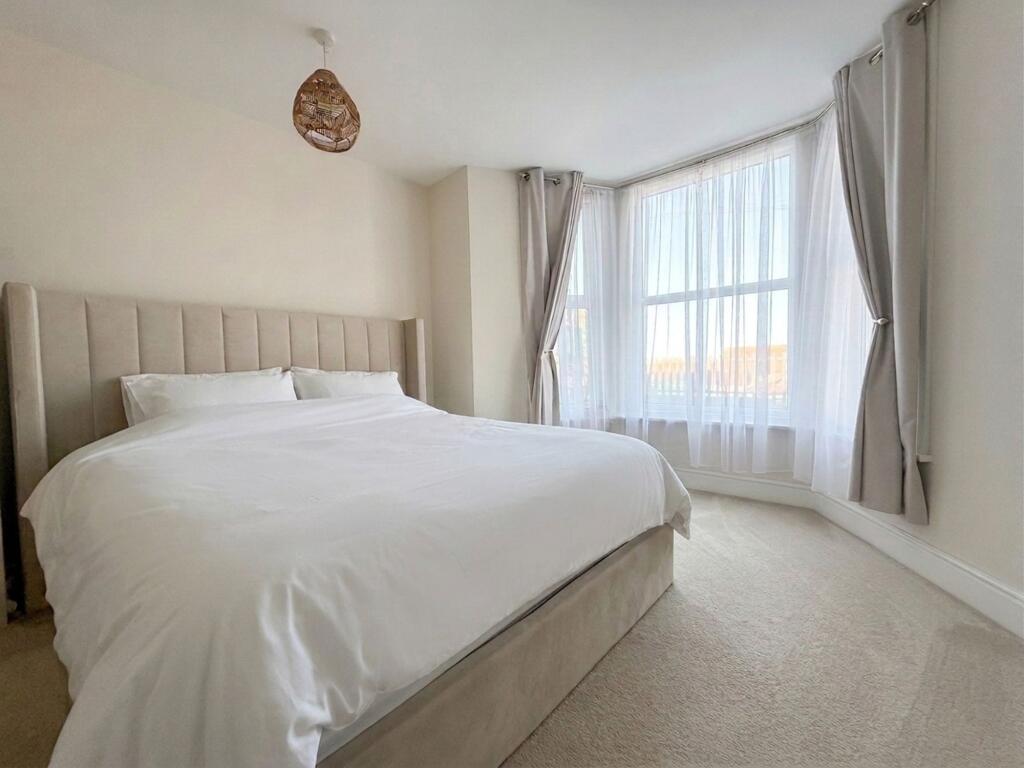 Apartment in Thanet, Margate - View 4