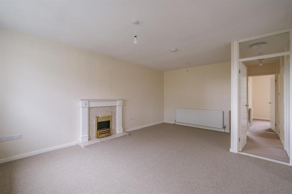Rydings Drive, Brighouse photo 3