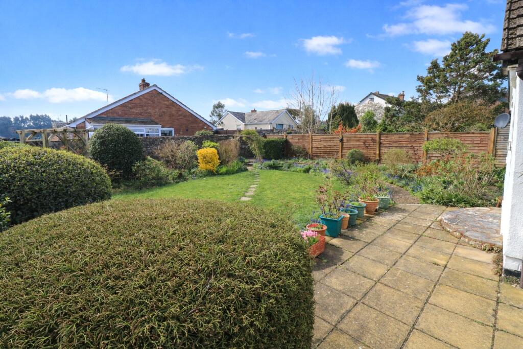 Silver Street, Milverton, Taunton, Somerset, TA4 photo 3