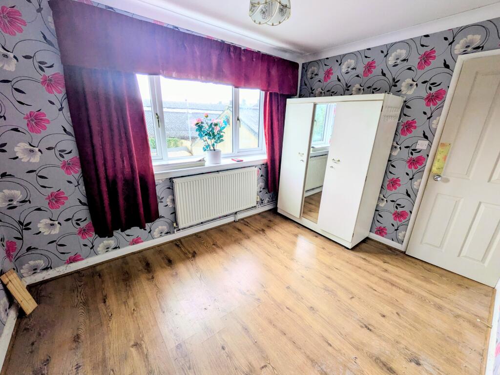 Additional image 5 of Sticker Lane, Bradford, BD4