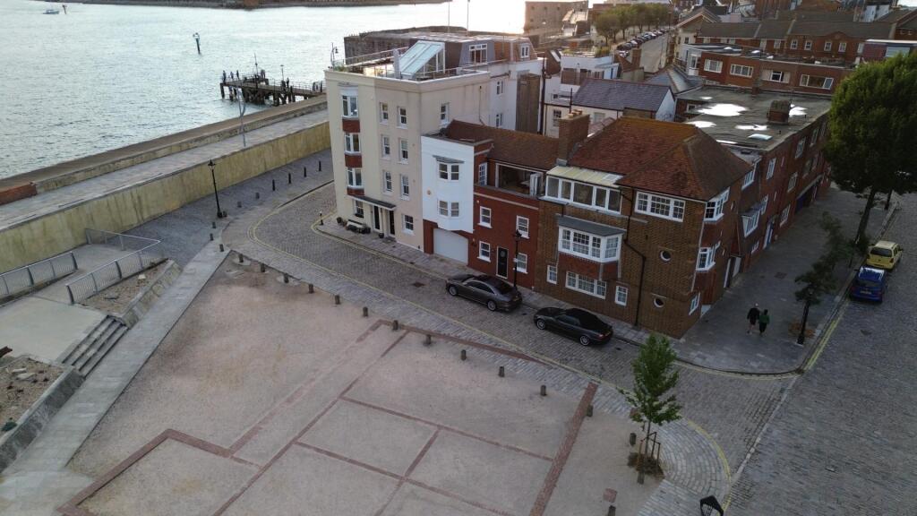 3-bed other on Grand Parade, Old Portsmouth, £875,000