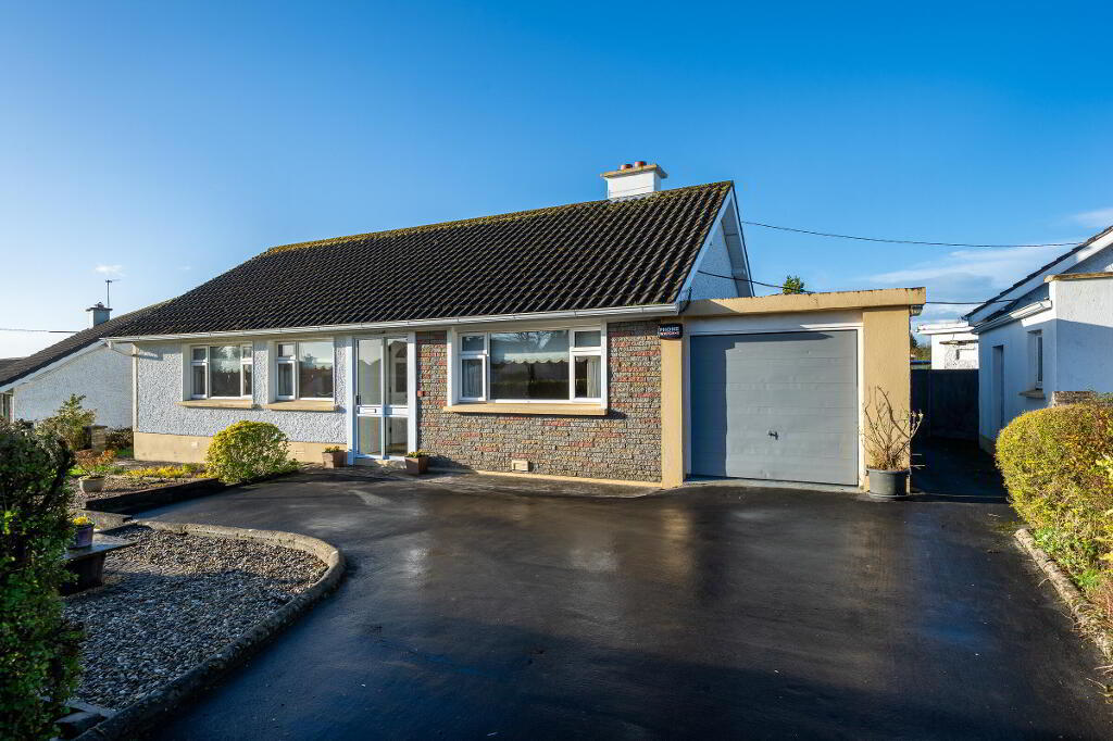 Main image of property: 26 Retreat Heights, Retreat, Athlone