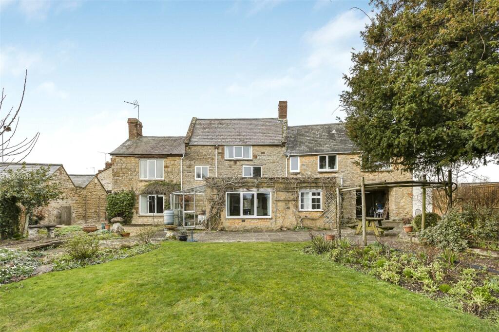 Main image of property: Greatworth, Banbury, Northamptonshire