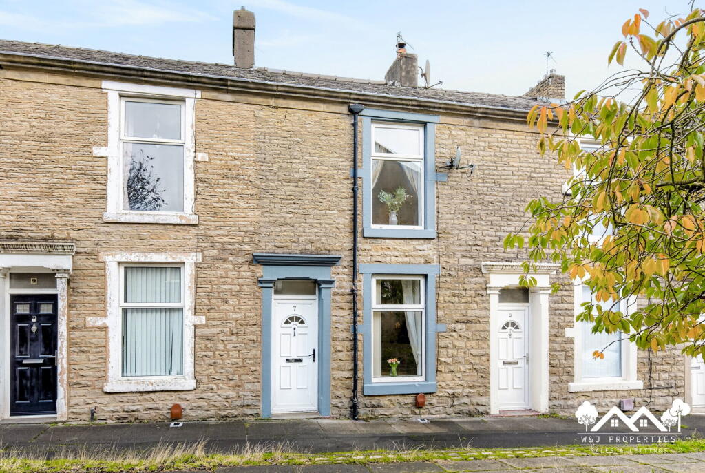 3-bed terraced on Buff Street, Bold Venture, Darwen, BB3 2RY, £150,000