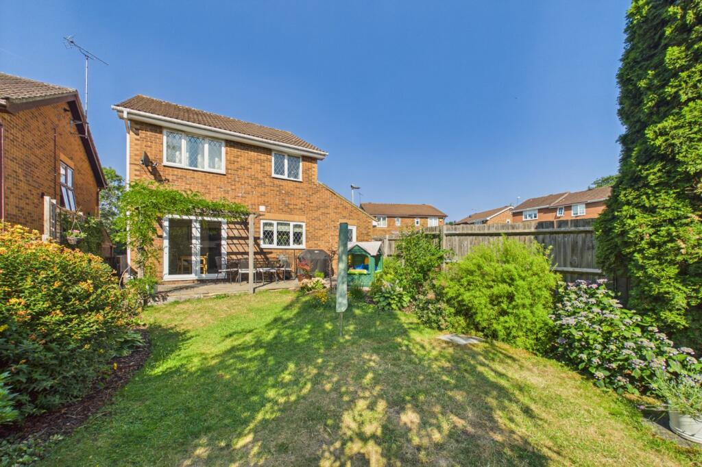 Ormathwaites Corner, Warfield, Bracknell, Berkshire, RG42 - View 5