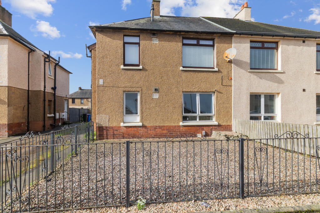 Main image of property: 22 Poplar Street, Grangemouth, FK3