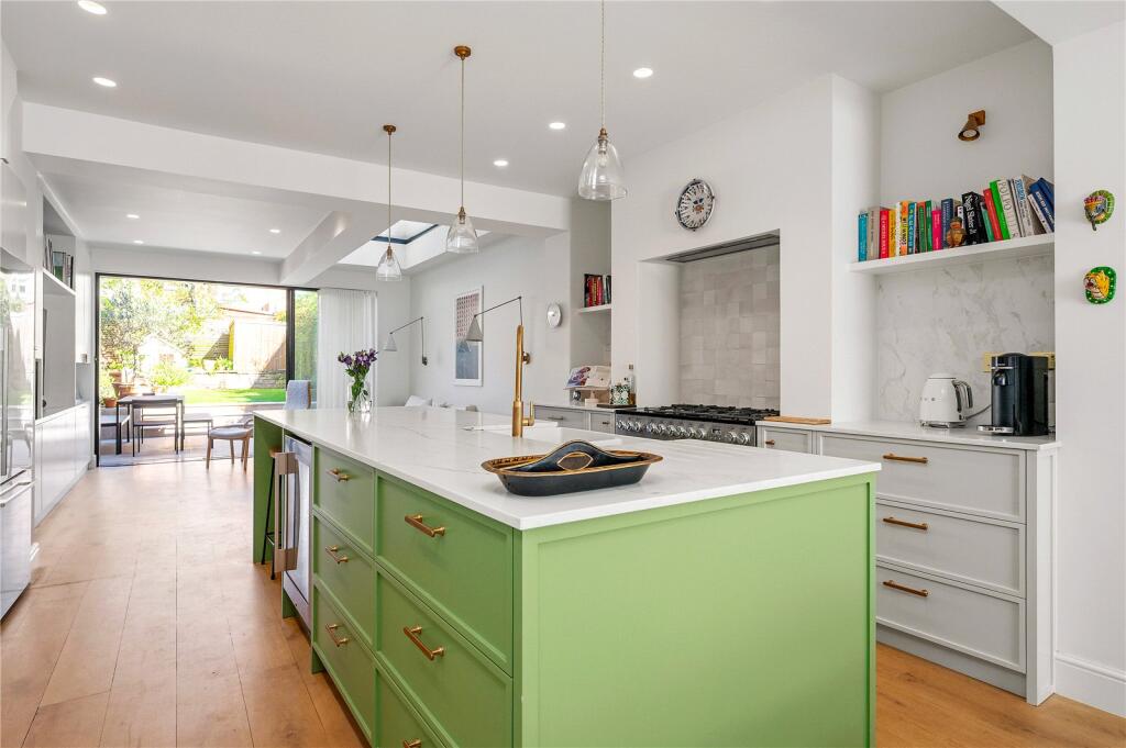 Main image of property: Kenilworth Road, London, E3