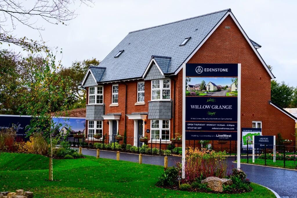 Main image of property: Off Spruce Close,
Stoke Hill,
Exeter,
EX4 9JU