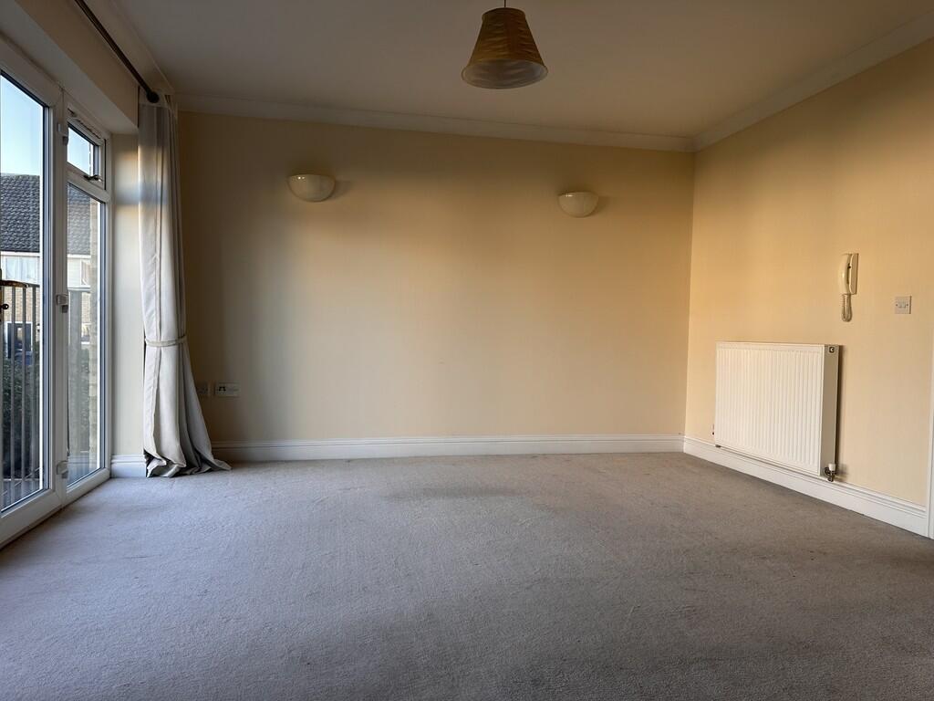 Apartment in Peterborough - View 3