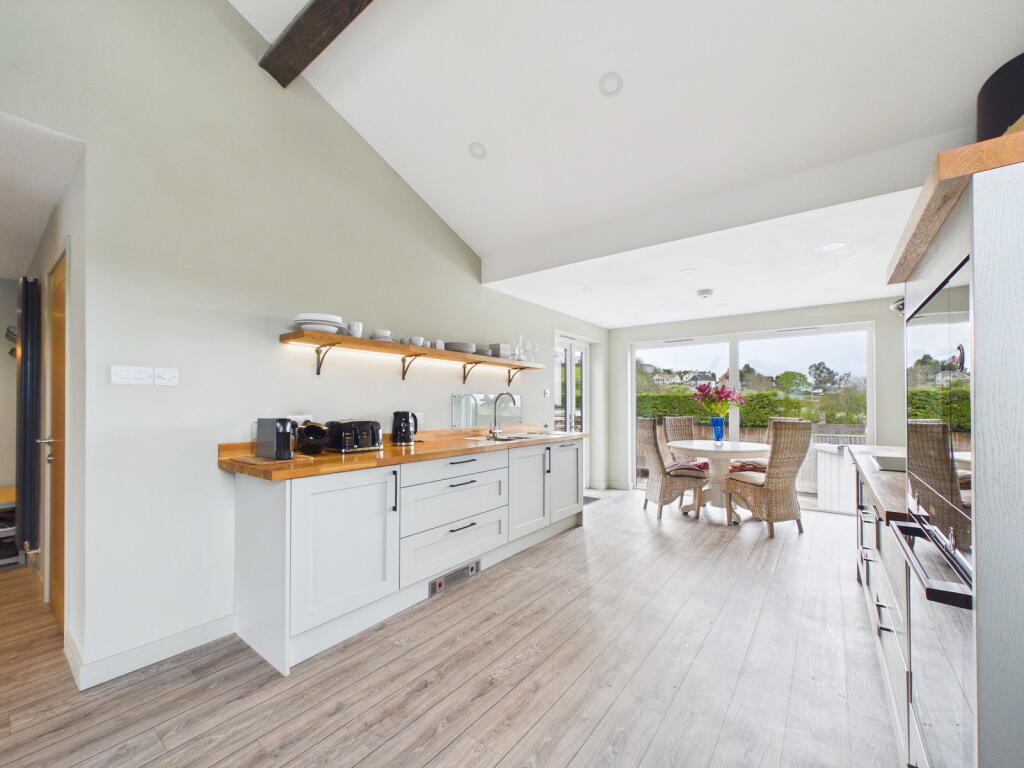House in Torquay - View 5
