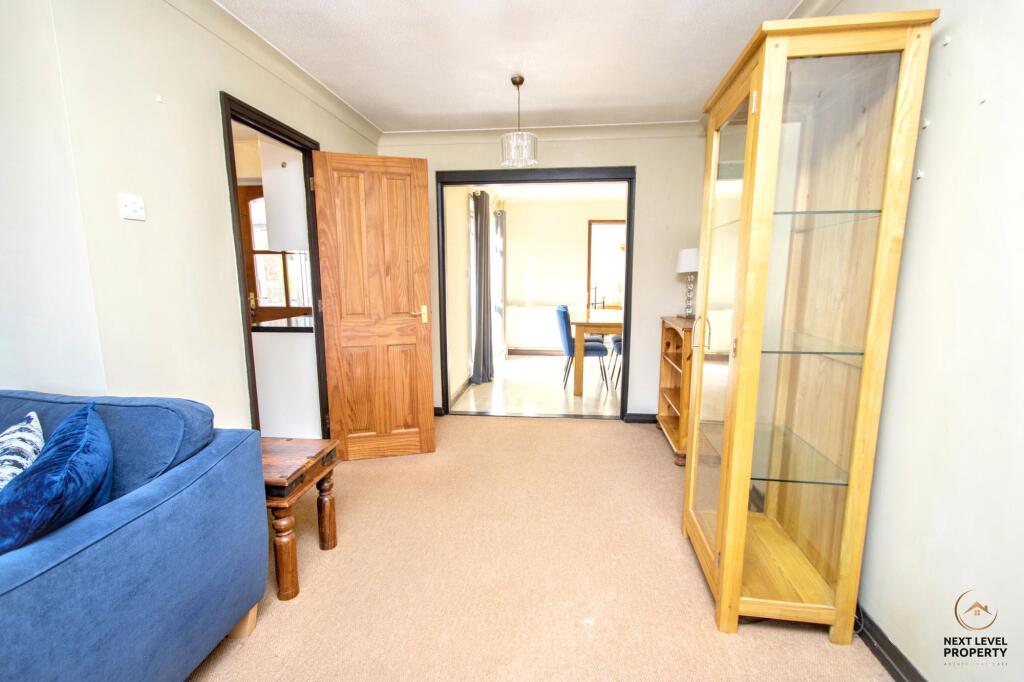 House in Fenland, Doddington - More