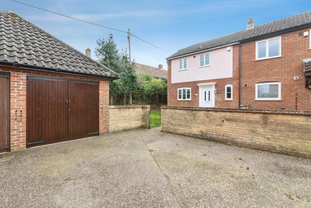 Main image of property: Dukes Meadow, Beccles, Suffolk, NR34