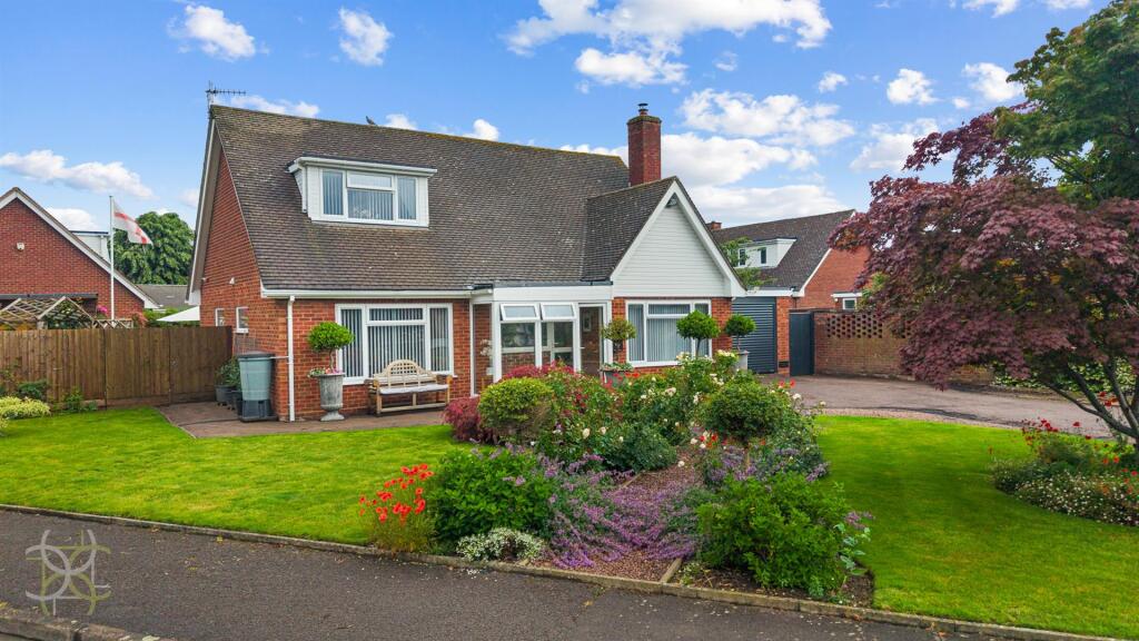 Main image of property: Simon De Montfort Drive, Evesham
