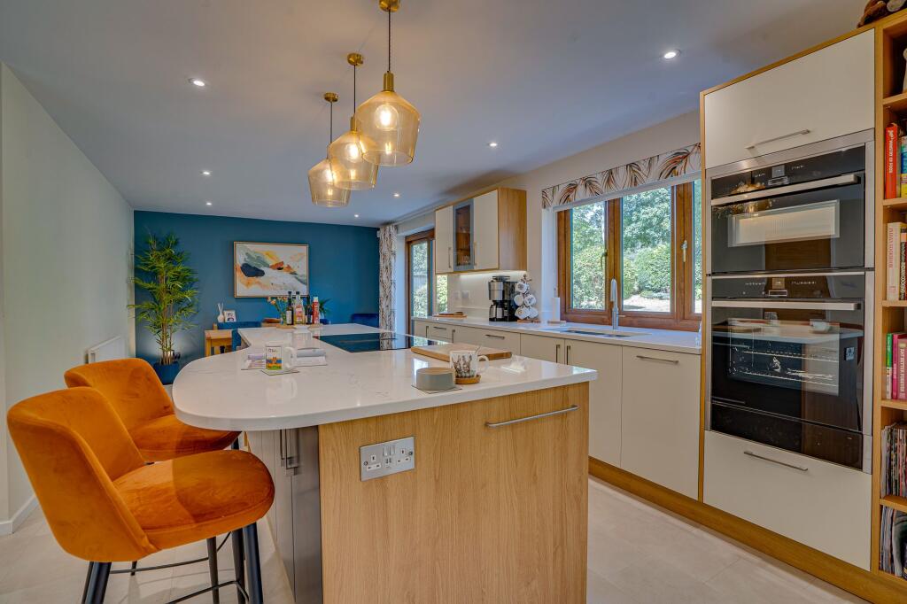 House in Winchester, Otterbourne - View 2