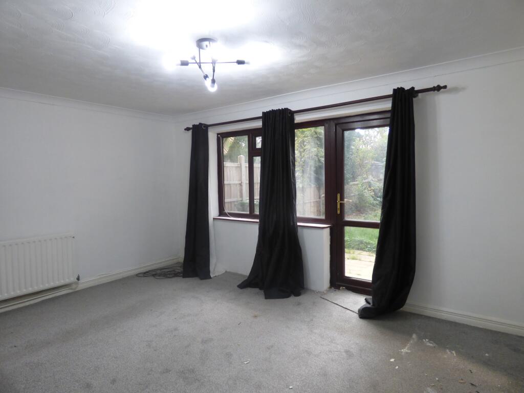 House in Southend-on-Sea - View 5