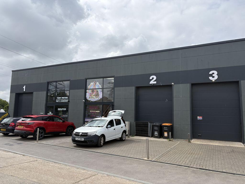 Main image of property: SMALL LIGHT INDUSTRIAL UNIT - TO RENT