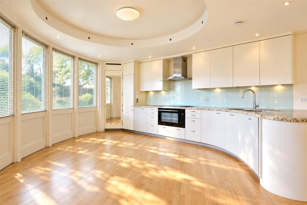 House in London - View 3