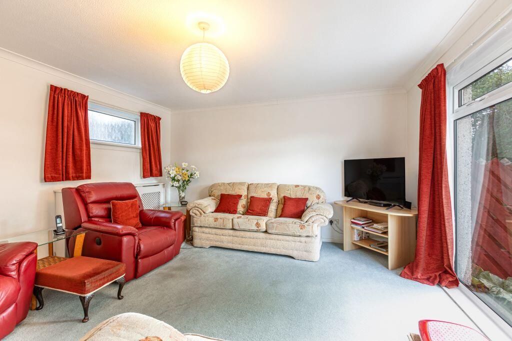 2 Honeylees Drive, Tweedbank, TD1 3SD photo 4