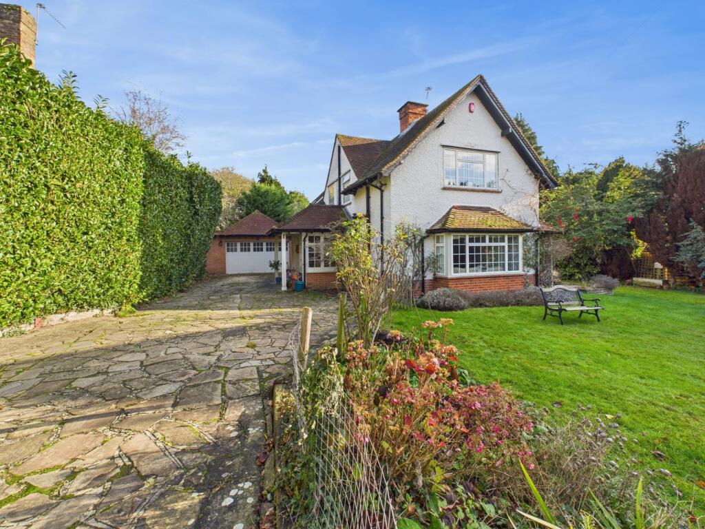 Main image of property: Blackpond Lane, Farnham Royal, Buckinghamshire, SL2