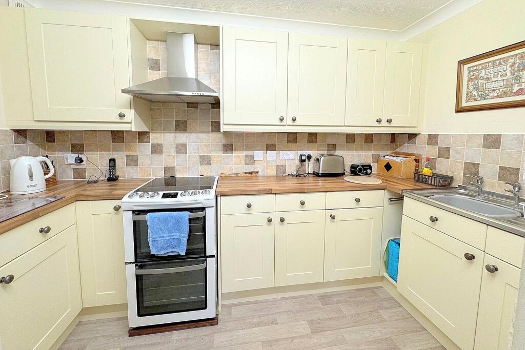 Additional image 2 of Carrington Way, Wincanton, Somerset, BA9