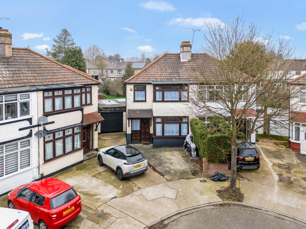 Main image of property: Goldsmith Avenue, Romford, RM7