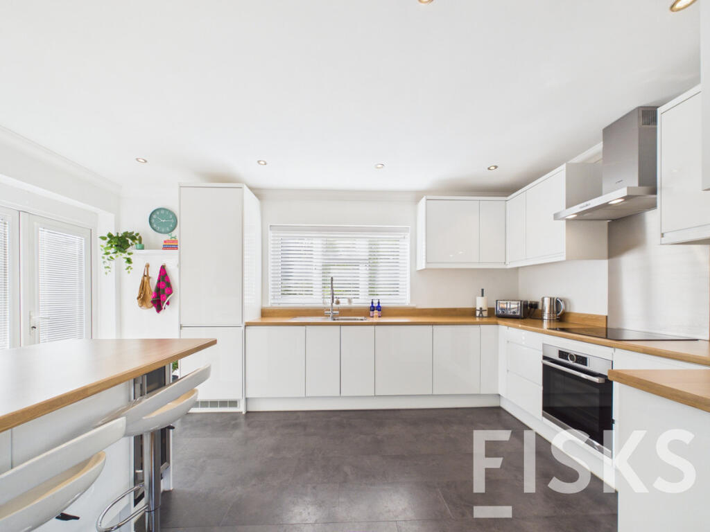 House in Southend-on-Sea - View 5