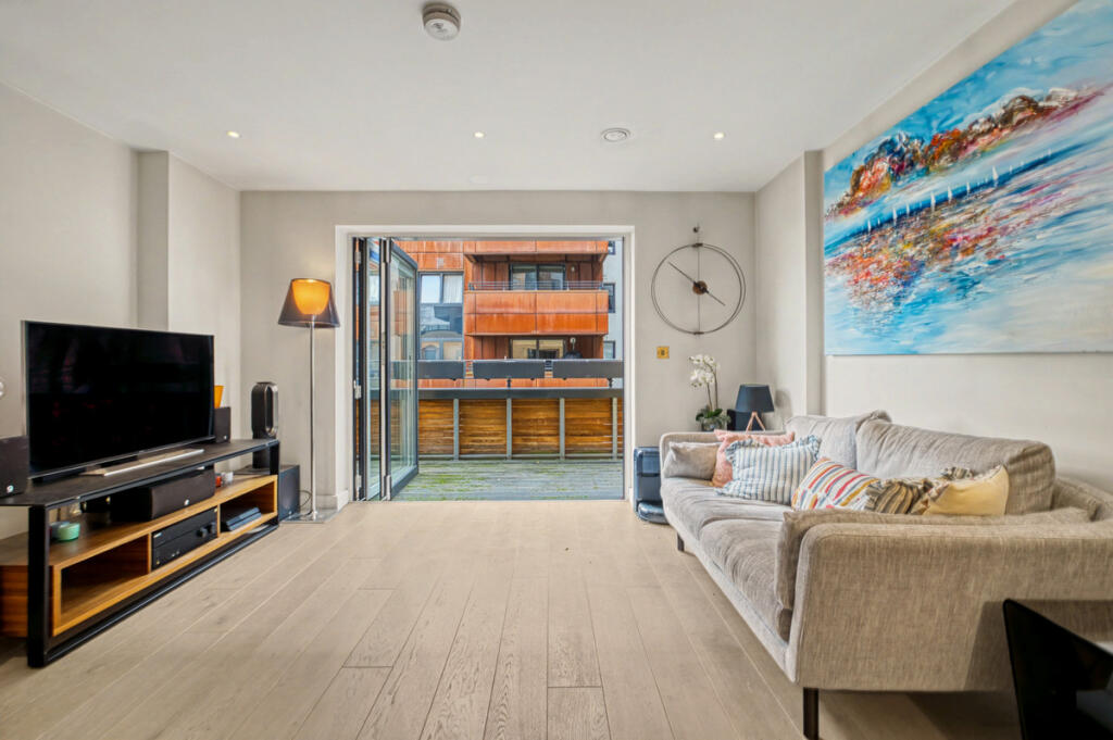 Main image of property: Wharf Road, London, N1