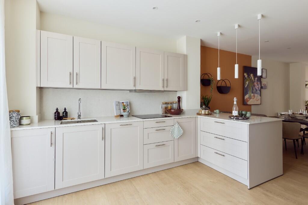 Main image of property: Freer Street, Edinburgh, EH3