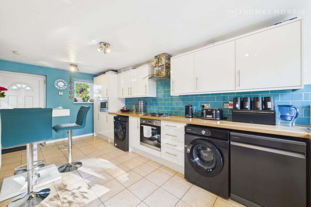 Surrey Road, Huntingdon, Cambridgeshire, PE29 photo 3