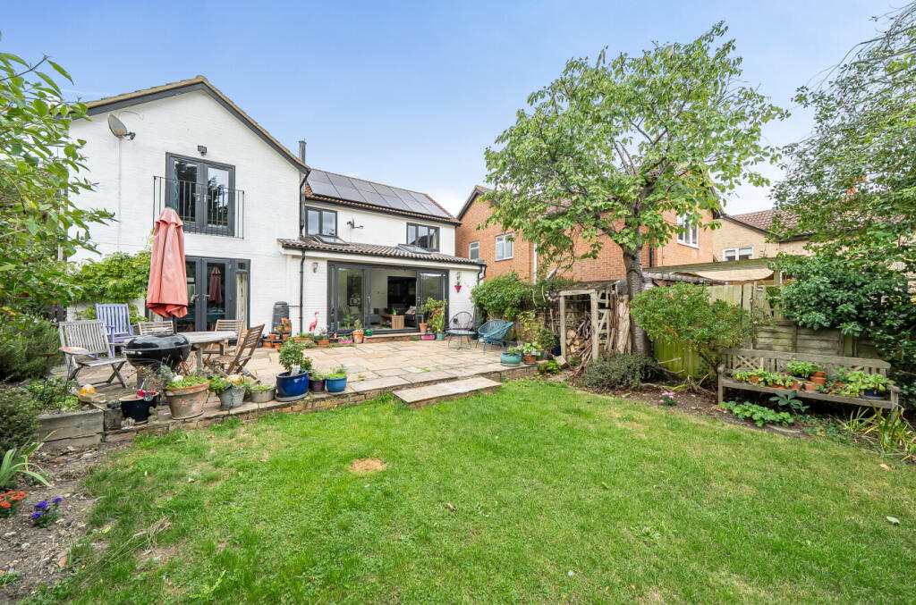 House in Peterborough - View 4