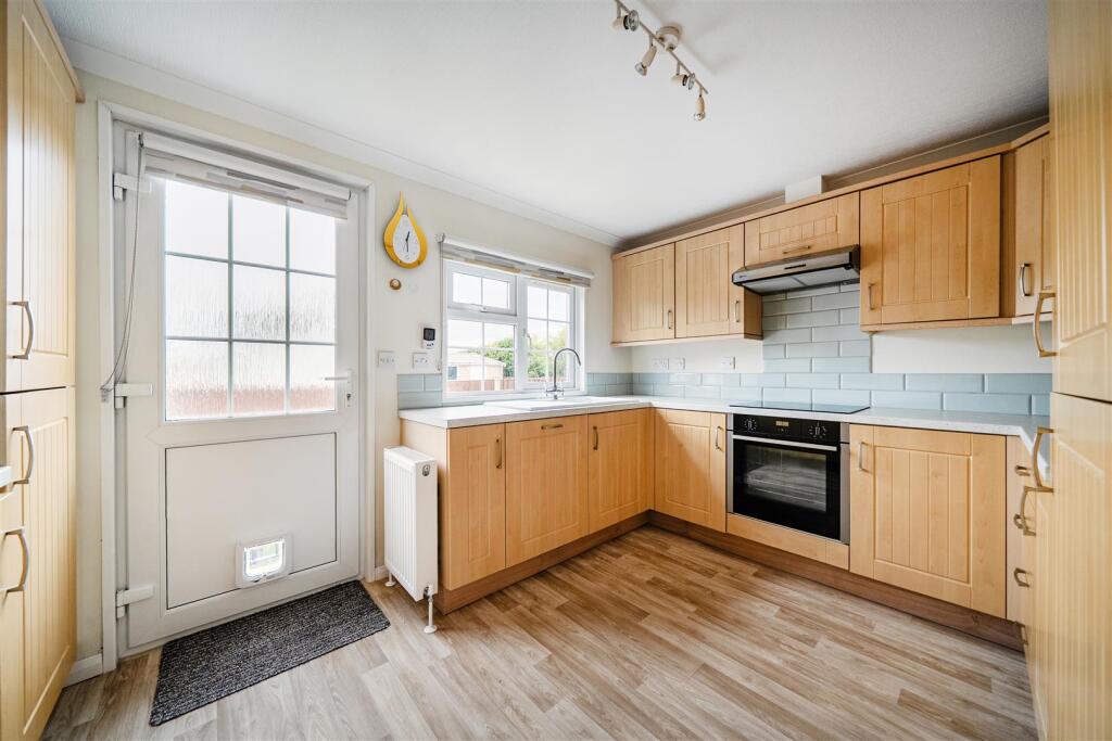 Bletchenden Road, Headcorn, Ashford photo 3