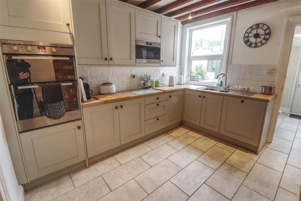 Church Road, Ilfracombe, Devon, EX34 photo 3