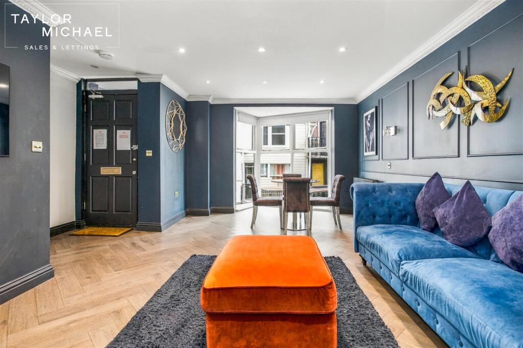 4 bedroom terraced house for rent