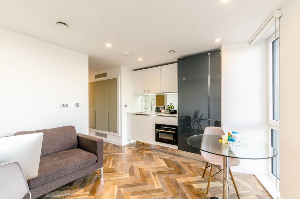 Main image of property: City Road, Clerkenwell, London, EC1V