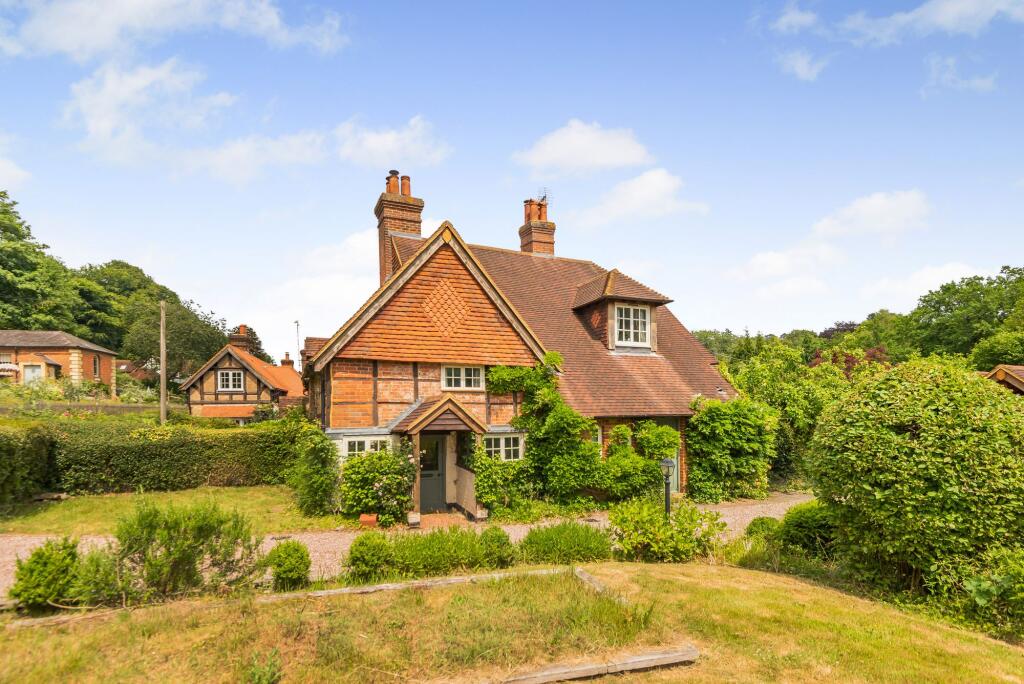 House in Guildford, Shere