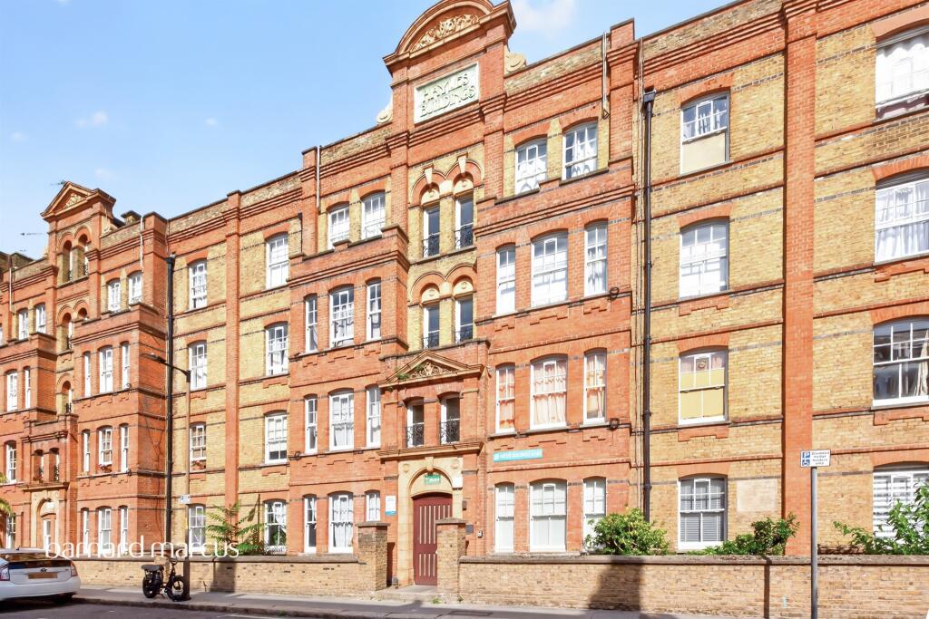 Main image of property: Elliotts Row, London