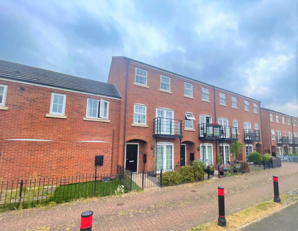 Main image of property: Georgian Way, Kidderminster, DY10