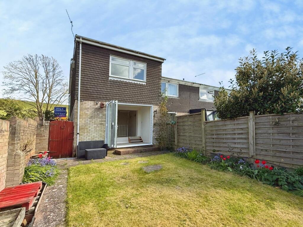House in Horsham, Upper Beeding - View 5