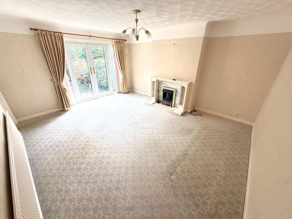 House in Ellesmere Port, Childer Thornton - View 4