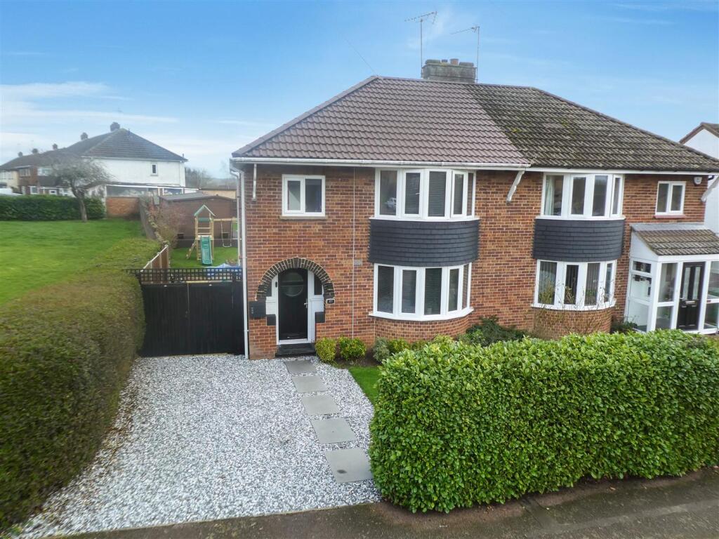 3-bed semi-detached on St. Clements Drive, Bletchley, Milton Keynes, £400,000