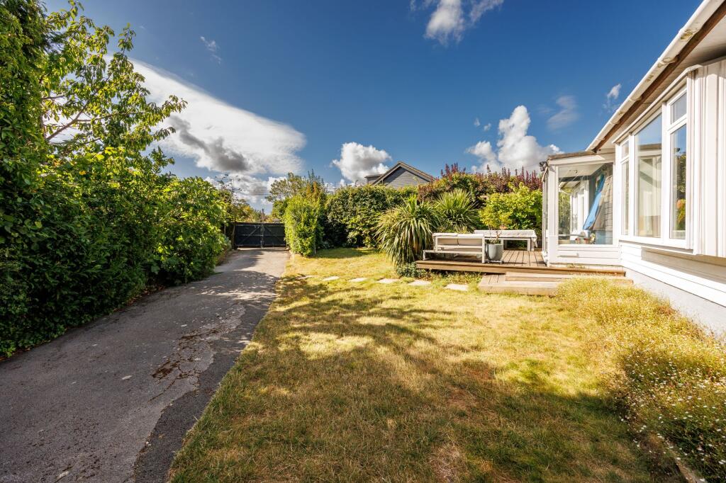 House in Lewes, South Street, Chailey - View 4
