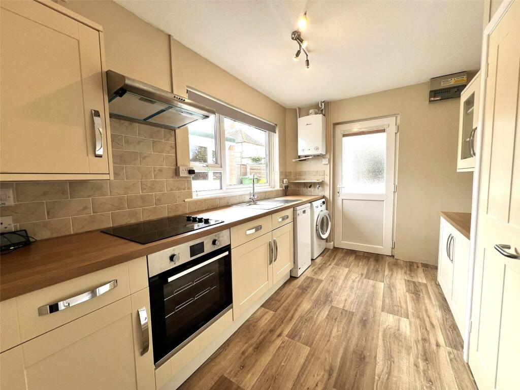 House in Taunton - View 2