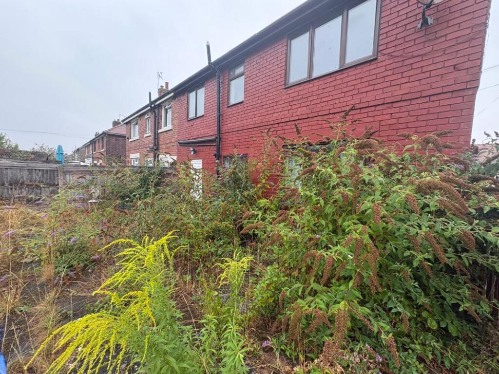 House in Worksop, Manton - View 4