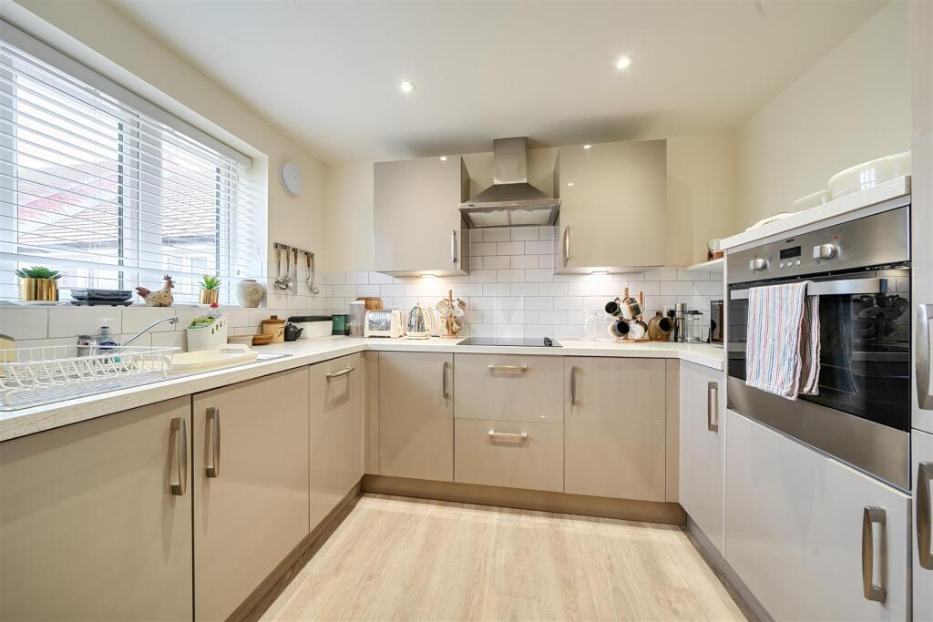 Additional image 3 of Eleanor Lodge, Knowle