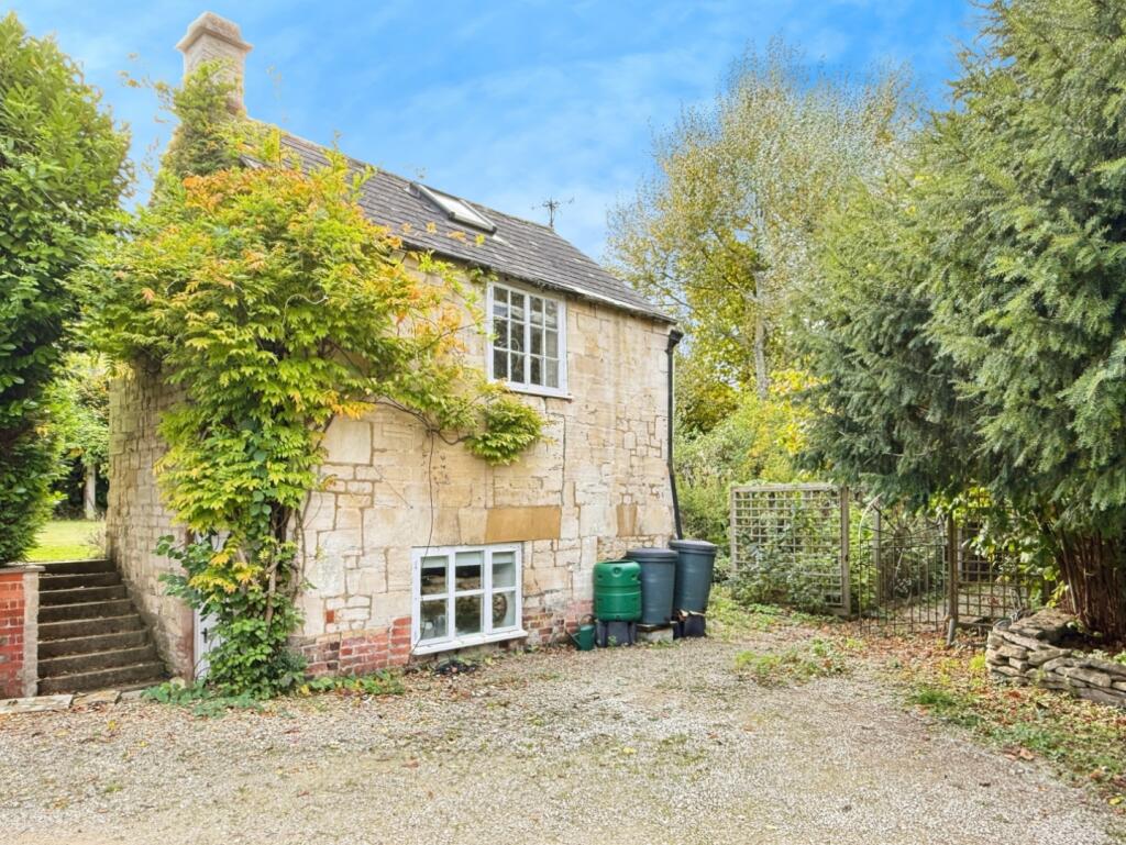 Brimscombe, Stroud photo 2